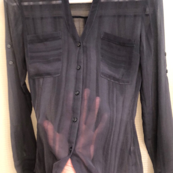 Express button down - Picture 2 of 3